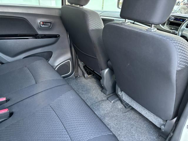 ���������Ԃ���A�l�C�̒��ÎԁB���Б��W���䐔�R�O�O��I�L�x�ȍ݌ɂ��炨�q�l�ɂ҂�����̂P������T���������܂��B