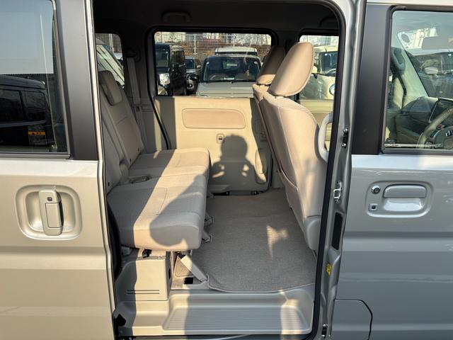 �p�i���l�X�ȏ��i����葵���Ă���܂��B