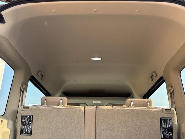 �������������Ă���܂��ԗ��́C�X�Y�L���c�㗝�X�̓��Ђ����M�������Ă����߂ł���f�B�[���[���ÎԂł��B