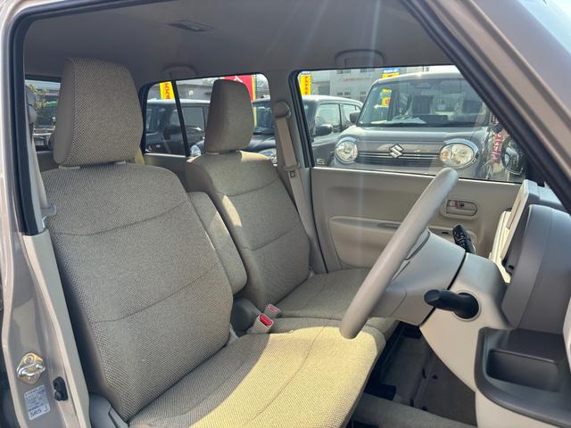 アルトラパン ＨＹＢＲＩＤ　Ｌ　６型　衝突被害軽減ブレーキ　ＬＥＤライト　デュアルセンサーブレーキＩＩ｜ＬＥＤヘッドランプ｜フルホイールキャップ｜フルオートエアコン｜ＵＳＢ電源ソケット｜マイルドハイブリッド｜リモート格納式ドアミラー｜運転席シートヒーター｜（13枚目）