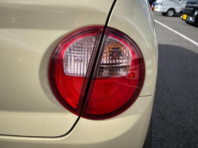 アルトラパン ＨＹＢＲＩＤ　Ｌ　６型　オーディオレス　ＬＥＤヘッドランプ　デュアルセンサーブレーキＩＩ｜ＬＥＤヘッドランプ｜１４インチフルホイールキャップ｜フルオートエアコン｜マイルドハイブリッド｜プレミアムＵＶ＆ＩＲカットガラス（フロントドア）｜ＵＳＢ電源ソケット｜（35枚目）