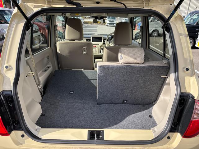 アルトラパン ＨＹＢＲＩＤ　Ｌ　６型　オーディオレス　ＬＥＤヘッドランプ　デュアルセンサーブレーキＩＩ｜ＬＥＤヘッドランプ｜１４インチフルホイールキャップ｜フルオートエアコン｜マイルドハイブリッド｜プレミアムＵＶ＆ＩＲカットガラス（フロントドア）｜ＵＳＢ電源ソケット｜（62枚目）