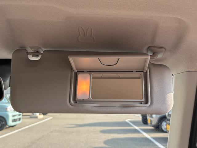 アルトラパンLC LC HYBRID X 6型 4WD 衝突被害軽減ブレーキ デュアルセンサーブレーキII|LEDヘッドランプ|シートヒーター|LC専用フロントグリル|アルミホイール|本革巻きステアリングホイール|照明付バニティミラー|ナノイー搭載フルオートエアコン|(12枚目)