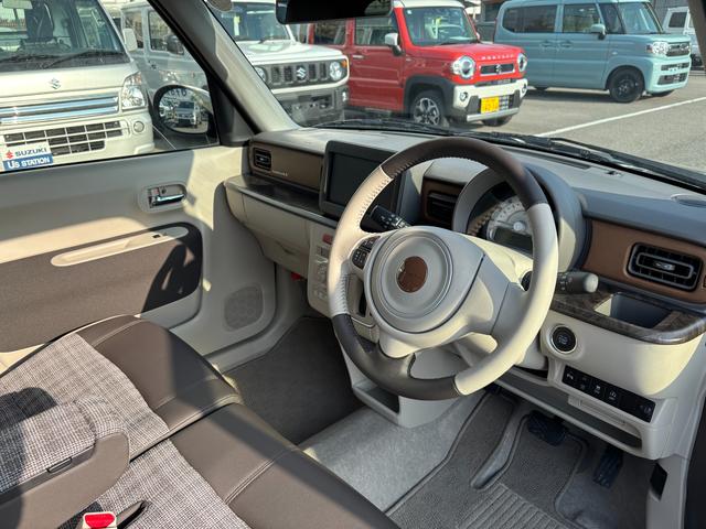 アルトラパンLC LC HYBRID X 6型 4WD 衝突被害軽減ブレーキ デュアルセンサーブレーキII|LEDヘッドランプ|シートヒーター|LC専用フロントグリル|アルミホイール|本革巻きステアリングホイール|照明付バニティミラー|ナノイー搭載フルオートエアコン|(29枚目)