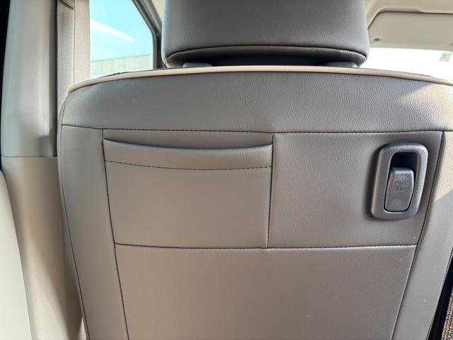 アルトラパンLC LC HYBRID X 6型 4WD 衝突被害軽減ブレーキ デュアルセンサーブレーキII|LEDヘッドランプ|シートヒーター|LC専用フロントグリル|アルミホイール|本革巻きステアリングホイール|照明付バニティミラー|ナノイー搭載フルオートエアコン|(50枚目)