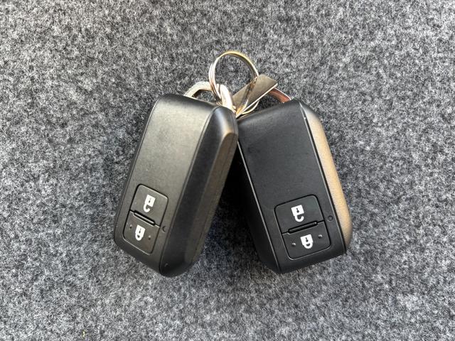 アルトラパンLC LC HYBRID X 6型 4WD 衝突被害軽減ブレーキ デュアルセンサーブレーキII|LEDヘッドランプ|シートヒーター|LC専用フロントグリル|アルミホイール|本革巻きステアリングホイール|照明付バニティミラー|ナノイー搭載フルオートエアコン|(55枚目)