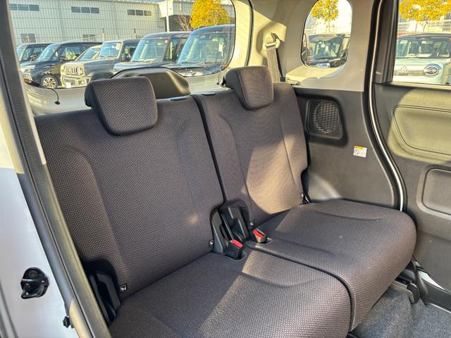 ���E�Ɨ��V�[�g�ŁA�X���C�h�����N���C�j���O���D�݂ɍ��킹�Ē����\�ł��B