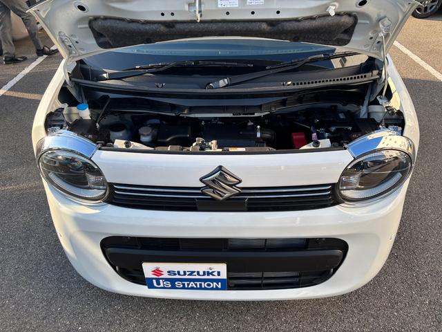 �X�Y�L���̕��ɂ̒��ÎԂ́A�ǎ��Ԃ݂̂���葵���Ă���܂��B�y�E���^�Ԗ�킸�L�x�Ɏ�葵���Ă���܂�