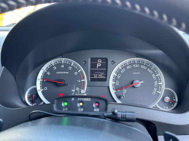 �X�Y�L�P������m���ׂ����ԗ����`�F�b�N���āA����C�������m�F���Ă���܂��B���s���ȓ_�͂��C�y�ɂ��⍇��������