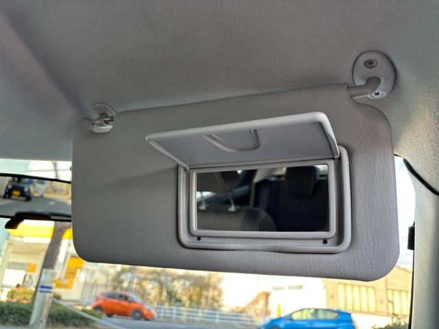 �X�Y�L���̕��ɒ��ÎԂ̎ԗ������������������ɂ��肪�Ƃ��������܂��B���Ђ̓X�Y�L���c�̑㗝�X�ł��B�����ɂP�X���_�W�J���Ă���܂��B