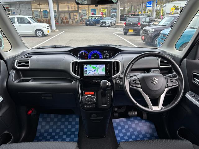 �u���b�N��̂�������f�U�C���A�Z���^�[���[�^�[�p�l���ŉ^�]�ȑ��Ɂy�C���p�l�A�b�p�[�{�b�N�X�z