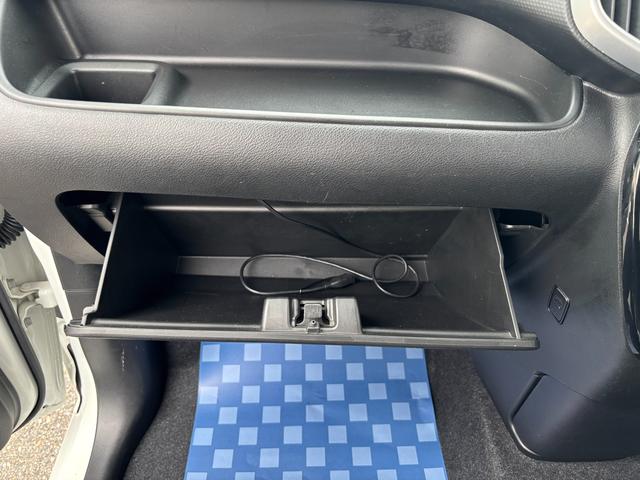 ���X�̒��ÎԂ͑S�Еۏؕt���ɂȂ�܂��B�X�Y�L�f�B�[���[�̈��S�����͂����܂��B