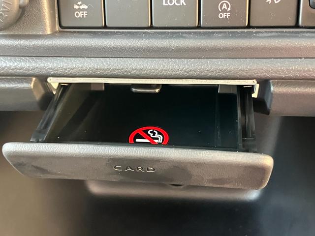 ���������Ԃ���A�l�C�̒��ÎԁB���Б��W���䐔�R�O�O��I�L�x�ȍ݌ɂ��炨�q�l�ɂ҂�����̂P������T���������܂��B