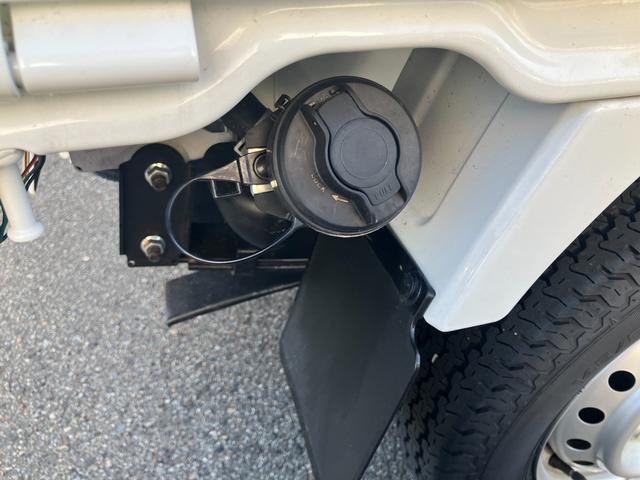 ���X�̒��ÎԂ͑S�Еۏؕt���ɂȂ�܂��B�X�Y�L�f�B�[���[�̈��S�����͂����܂��B