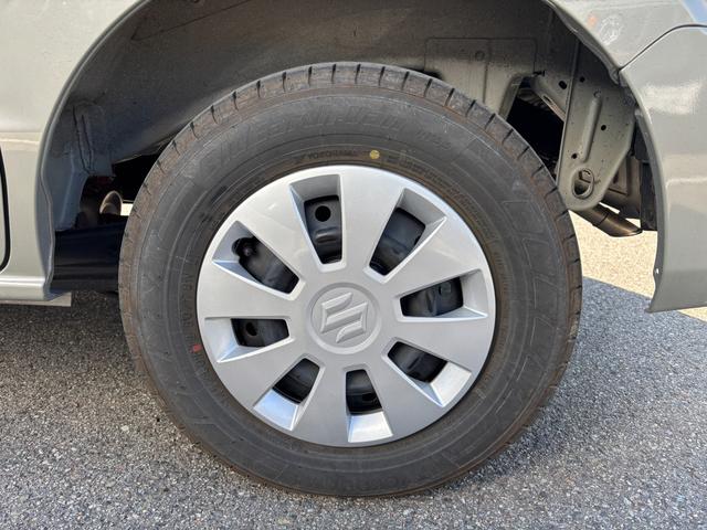 エブリイ JOINターボ 6型 バックカメラ付オーディオ LEDライト デュアルカメラブレーキ|キーレスプッシュスタート|USB電源ソケット|フルホイールキャップ|運転席シートヒーター|アイドリングストップ|LEDヘッドランプ|電動格納式ドアミラー|(22枚目)