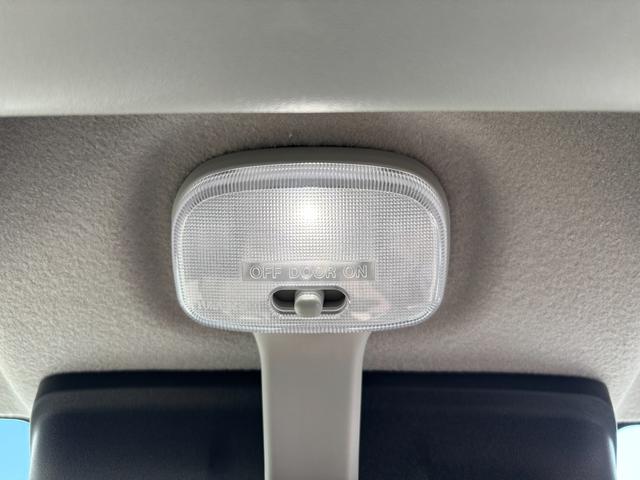 エブリイ JOINターボ 6型 バックカメラ付オーディオ LEDライト デュアルカメラブレーキ|キーレスプッシュスタート|USB電源ソケット|フルホイールキャップ|運転席シートヒーター|アイドリングストップ|LEDヘッドランプ|電動格納式ドアミラー|(39枚目)