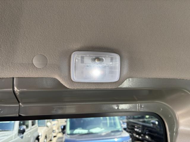 エブリイ JOINターボ 6型 バックカメラ付オーディオ LEDライト デュアルカメラブレーキ|キーレスプッシュスタート|USB電源ソケット|フルホイールキャップ|運転席シートヒーター|アイドリングストップ|LEDヘッドランプ|電動格納式ドアミラー|(57枚目)