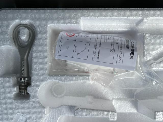 スペーシア ギア　ＨＹＢＲＩＤ　ＸＺターボ　４ＷＤ　全方位モニター付ナビ　デュアルセンサーブレーキＩＩ｜後席両側ワンアクションパワースライド｜アダプティブクルーズコントロール｜ステアリングヒーター｜電動パーキングブレーキ｜マルチユースフラップ｜シートヒーター｜（72枚目）