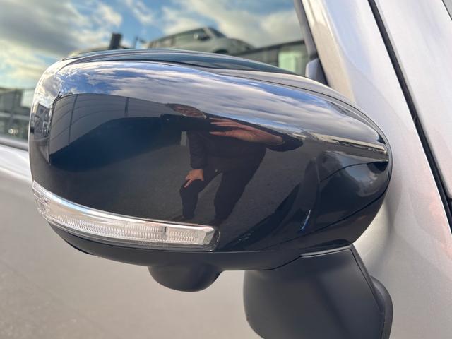 ハスラー タフワイルドターボ　３型　全方位モニター付ナビ　パドルシフト　デュアルカメラブレーキ｜ＬＥＤヘッドランプ｜アダプティブクルーズコントロール｜シートヒーター｜３６０°プレミアムＵＶ＆ＩＲカットガラス｜ナノイー搭載フルオートエアコン｜本革巻きステアリングホイール｜（21枚目）