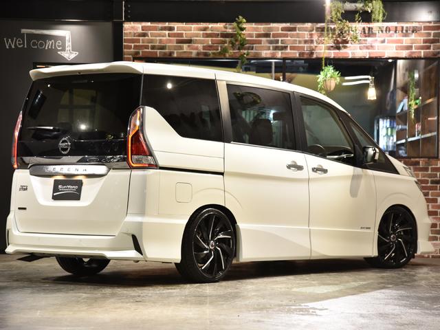 ハイウェイスター VセレクションII セレナC27ハイウェイスターVセレクション2 タナベ車高調RAYSベルサスリボルブ19AWタイヤ215/35/19 ロジャムフロントグリル カロッツェリアサイバーナビ10インチ プロパイロット付(58枚目)