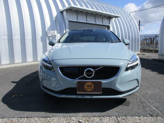 ボルボ V40 d4 アマゾンブルーエディション 車両価格139 0万円 お得な中古車購入ならナビクル ボルボ V40 d4 アマゾンブルーエディション 車両価格139 0万円 お得な中古車購入ならナビクル