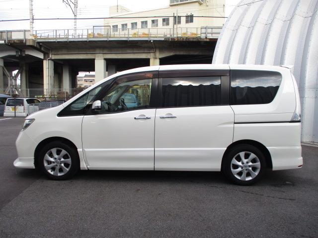 セレナ ハイウェイスター ハイウェイスター(8名) ワンオーナー 禁煙車 純正ナビTV リアモニター Bモニター ETC 両側Pスライドドア(5枚目)