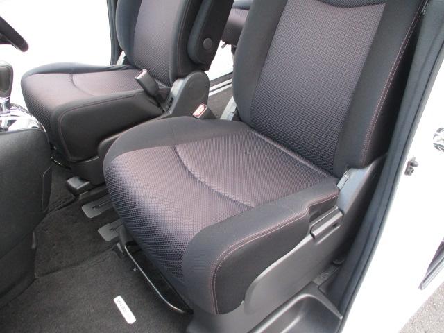 セレナ ハイウェイスター ハイウェイスター(8名) ワンオーナー 禁煙車 純正ナビTV リアモニター Bモニター ETC 両側Pスライドドア(34枚目)