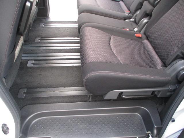 セレナ ハイウェイスター ハイウェイスター(8名) ワンオーナー 禁煙車 純正ナビTV リアモニター Bモニター ETC 両側Pスライドドア(36枚目)