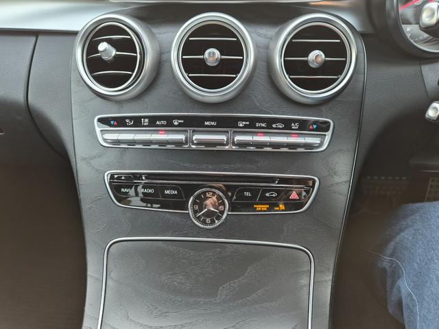 Cクラス C200アバンギャルド AMGライン 本革シート エアサス 純正ナビ フルセグTV Bカメラ HDD〜SSD化NOXセンサー交換済み ナビ最新更新済み パワーシート シートヒーター ドラレコ(18枚目)