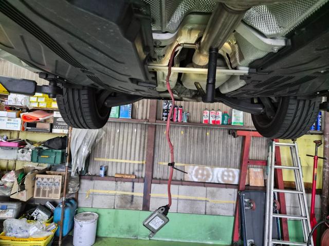 Cクラス C200アバンギャルド AMGライン 本革シート エアサス 純正ナビ フルセグTV Bカメラ HDD〜SSD化NOXセンサー交換済み ナビ最新更新済み パワーシート シートヒーター ドラレコ(23枚目)