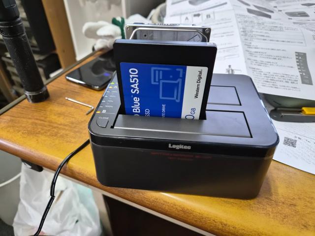 Cクラス C200アバンギャルド AMGライン 本革シート エアサス 純正ナビ フルセグTV Bカメラ HDD〜SSD化NOXセンサー交換済み ナビ最新更新済み パワーシート シートヒーター ドラレコ(25枚目)