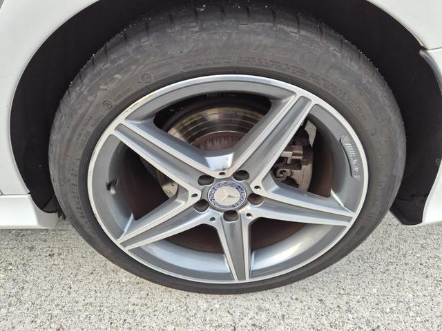 Cクラス C200アバンギャルド AMGライン 本革シート エアサス 純正ナビ フルセグTV Bカメラ HDD〜SSD化NOXセンサー交換済み ナビ最新更新済み パワーシート シートヒーター ドラレコ(29枚目)