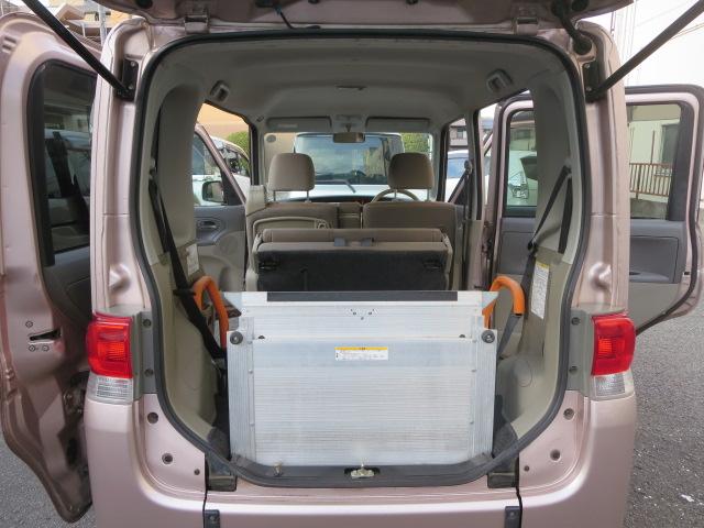 タント Ｌ　スローパー車いす仕様　リヤシート付福祉車両（3枚目）