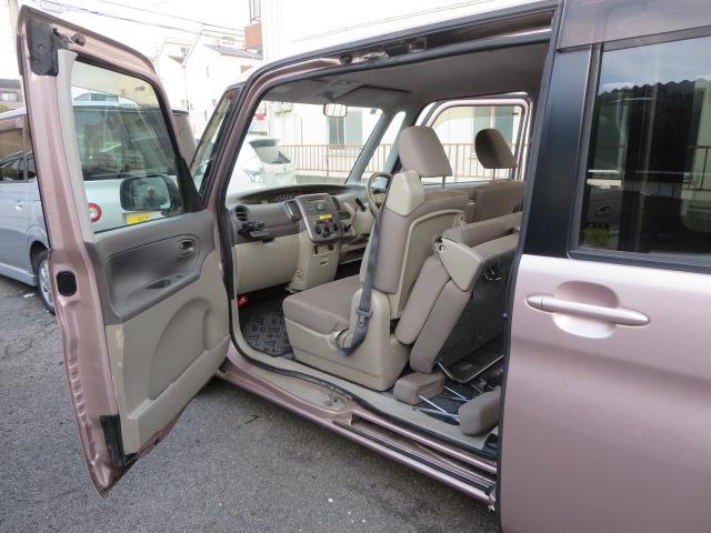 タント Ｌ　スローパー車いす仕様　リヤシート付福祉車両（7枚目）