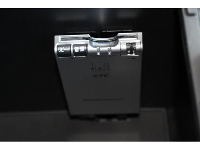 30TE 走行距離約3.1万km HID(14枚目)