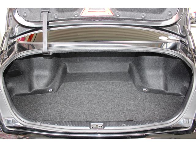 ロイヤルサルーン 革シート バックカメラ HID ETC(9枚目)