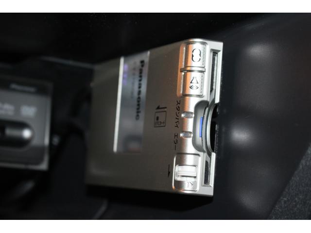 Ｖ５０ ２．０ｅアクティブ　ＨＤＤナビ　ＥＴＣ　ＨＩＤ　キーレス（14枚目）