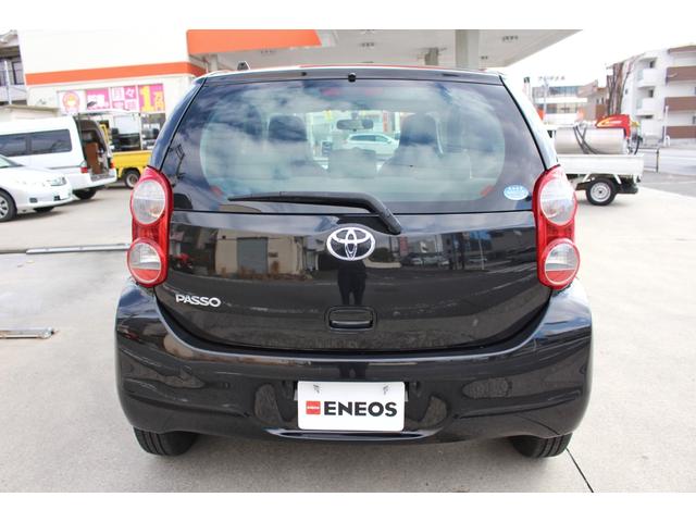 パッソ Ｇ　【自社ローン可】走行距離１．４万ｋｍ　ＥＴＣ　スマートキー　オートエアコン　ＣＤプレイヤー　電動格納ミラー　ＡＢＳ　パワーウィンドウ　パワステ　平成２６年式（8枚目）