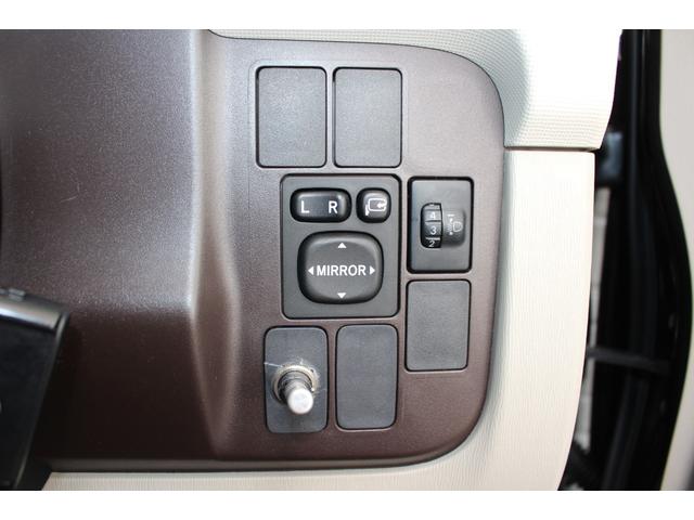 パッソ Ｇ　【自社ローン可】走行距離１．４万ｋｍ　ＥＴＣ　スマートキー　オートエアコン　ＣＤプレイヤー　電動格納ミラー　ＡＢＳ　パワーウィンドウ　パワステ　平成２６年式（11枚目）