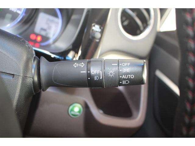 N-WGNカスタム G・ターボパッケージ ハーフレザーシート 純正ナビ Bカメラ ワンセグTV Bluetooth HID ETC クルコン スマートキー オートライト オートエアコン サイドエアバッグ ESC ABS 純正AW 電格ミラー(58枚目)