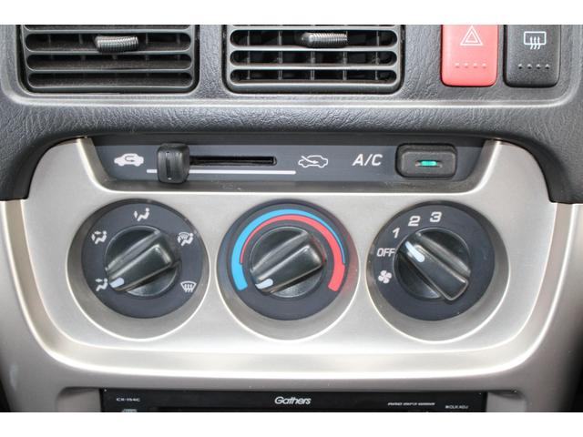 アクティバン SDX ワンオーナー 走行距離0.8万km CDプレイヤー エアコン パワステ パワーウィンドウ 運転席・助手席エアバッグ メンテナンスノート付 平成27年式(10枚目)