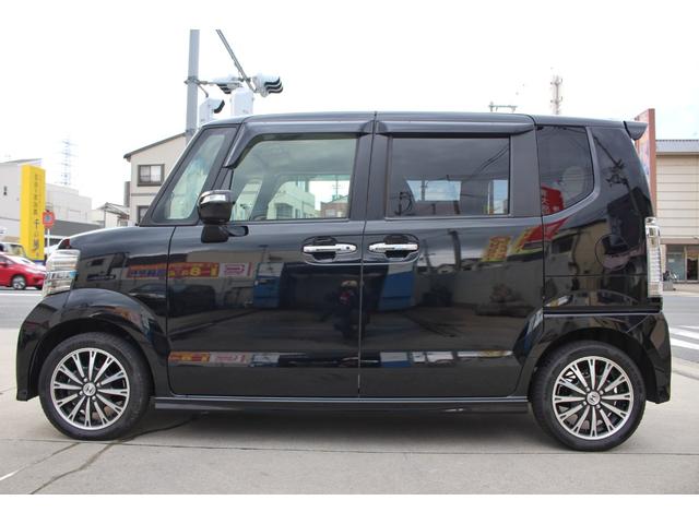 N-BOXカスタム G ターボSSパッケージ 純正ナビ Bカメラ 両側電動ドア HID ETC クルコン 盗難防止 スマートキー オートエアコン オートライト ESC ABS 純正AW 電格ミラー パワーウィンドウ 平成25年式(9枚目)