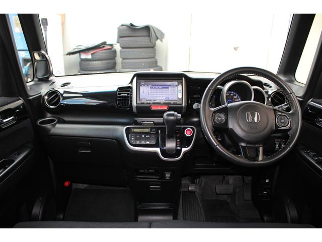 N-BOXカスタム G ターボSSパッケージ 純正ナビ Bカメラ 両側電動ドア HID ETC クルコン 盗難防止 スマートキー オートエアコン オートライト ESC ABS 純正AW 電格ミラー パワーウィンドウ 平成25年式(15枚目)