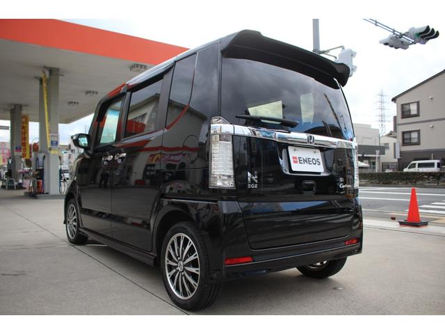 N-BOXカスタム G ターボSSパッケージ 純正ナビ Bカメラ 両側電動ドア HID ETC クルコン 盗難防止 スマートキー オートエアコン オートライト ESC ABS 純正AW 電格ミラー パワーウィンドウ 平成25年式(24枚目)