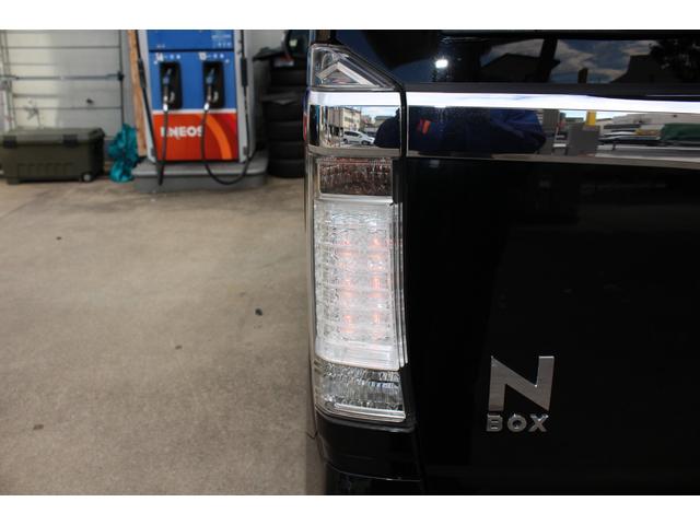 N-BOXカスタム G ターボSSパッケージ 純正ナビ Bカメラ 両側電動ドア HID ETC クルコン 盗難防止 スマートキー オートエアコン オートライト ESC ABS 純正AW 電格ミラー パワーウィンドウ 平成25年式(30枚目)