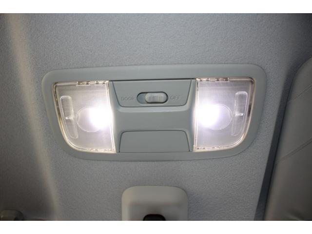 N-BOXカスタム G ターボSSパッケージ 純正ナビ Bカメラ 両側電動ドア HID ETC クルコン 盗難防止 スマートキー オートエアコン オートライト ESC ABS 純正AW 電格ミラー パワーウィンドウ 平成25年式(64枚目)