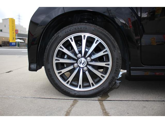 N-BOXカスタム G ターボSSパッケージ 純正ナビ Bカメラ 両側電動ドア HID ETC クルコン 盗難防止 スマートキー オートエアコン オートライト ESC ABS 純正AW 電格ミラー パワーウィンドウ 平成25年式(74枚目)