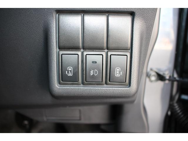 ルークス ハイウェイスターターボ ドラレコ 純正ナビ Bカメラ ワンセグTV HID ETC 両側電動ドア スマートキー オートライトオートエアコン 電格ミラー パワーウィンドウ ターボ 社外マフラー 取扱書・メンテノート付(17枚目)