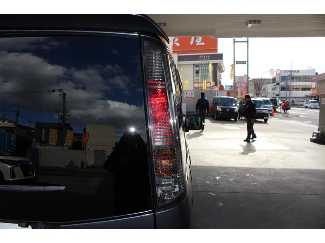 ルークス ハイウェイスターターボ ドラレコ 純正ナビ Bカメラ ワンセグTV HID ETC 両側電動ドア スマートキー オートライトオートエアコン 電格ミラー パワーウィンドウ ターボ 社外マフラー 取扱書・メンテノート付(31枚目)