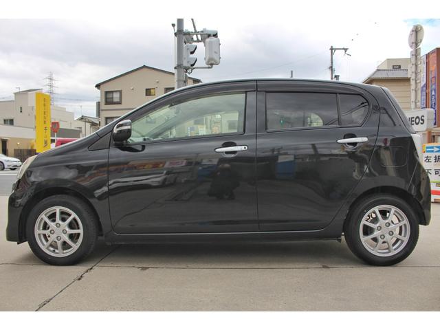 ミライース Ｇ　ＳＡ　走行距離１．９万ｋｍ　ドラレコ　純正ナビ　Ｂカメラ　フルセグＴＶ　Ｂｌｕｅｔｏｏｔｈ　スマートキー　衝突被害軽減ブレーキ　横滑り防止装置　オートエアコン　電格ミラー　パワーウィンドウ　平成２７年式（9枚目）